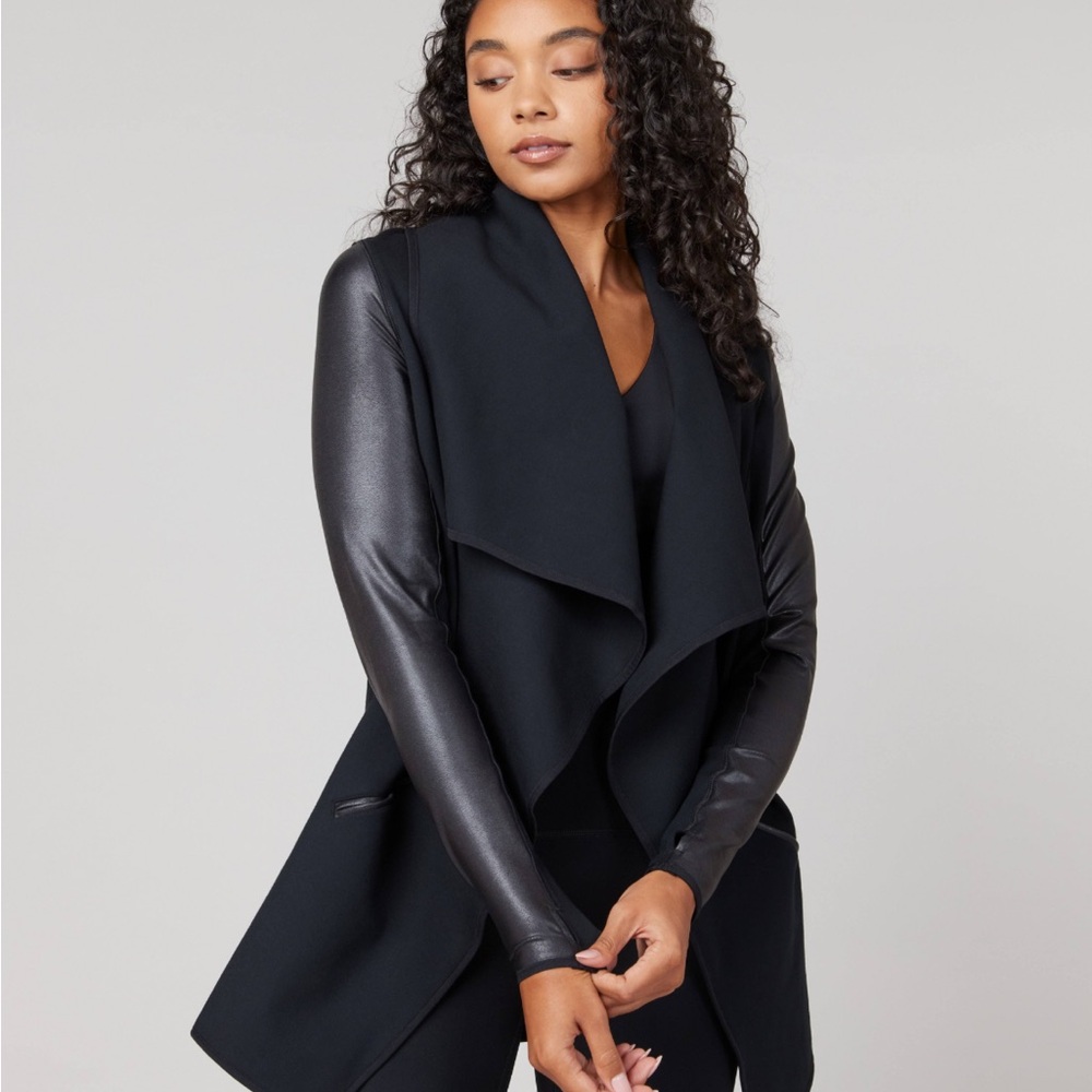 SPANX Faux Leather Convertible Jacket Black Size XS – Like New